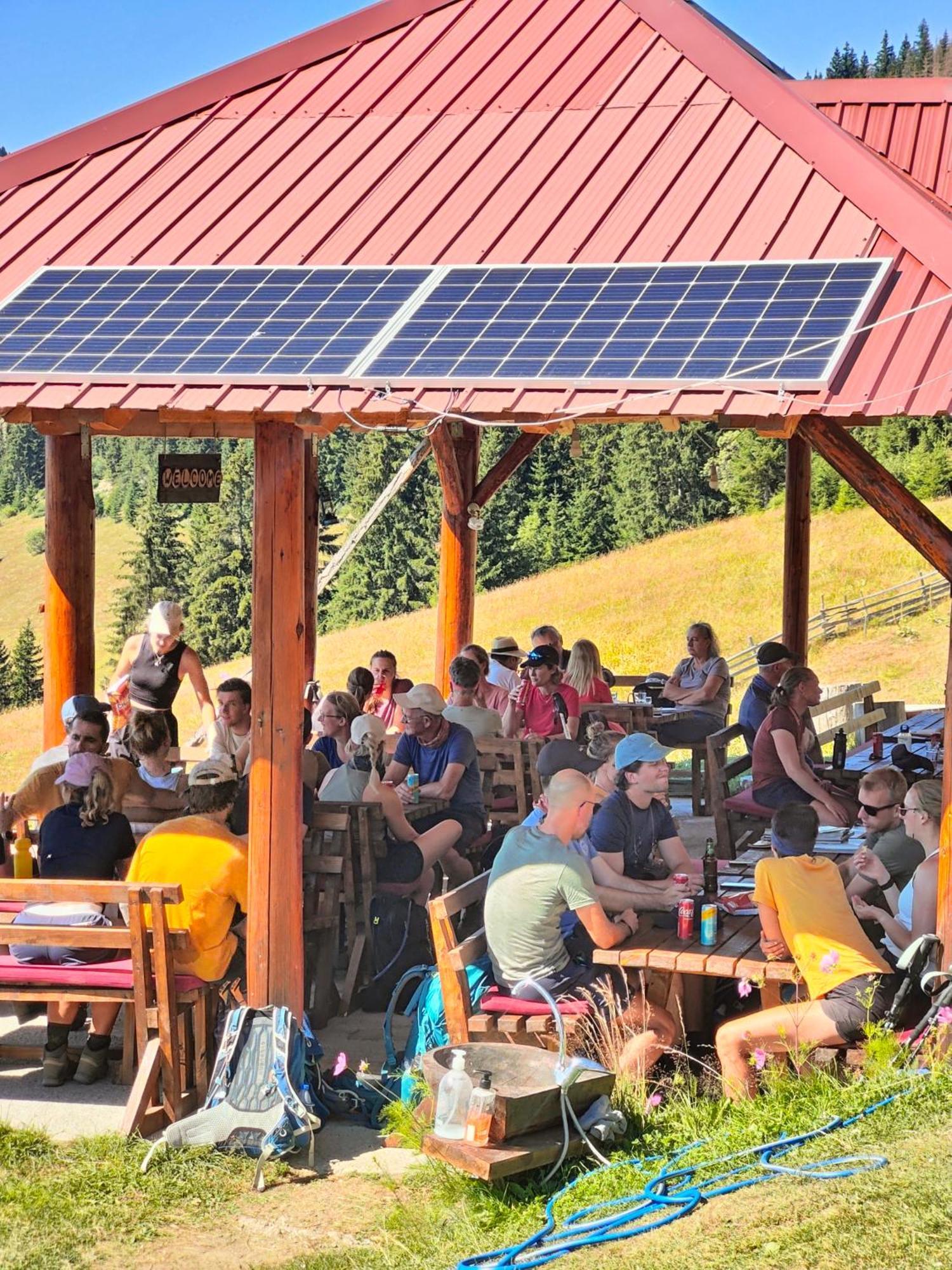 Дерев'яний котедж Sustainable Samel's Hrid's Prokletije Плав